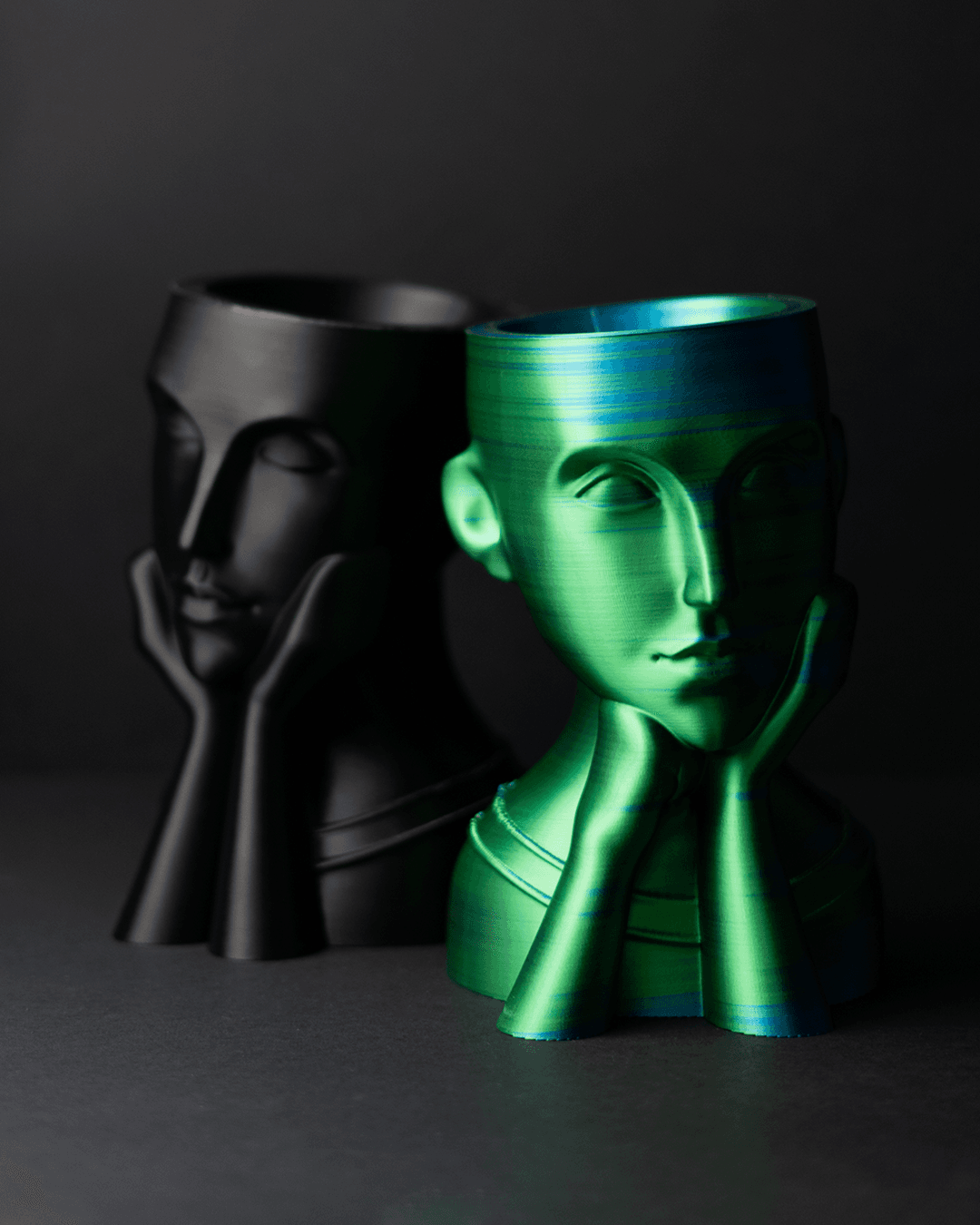 Face Vases