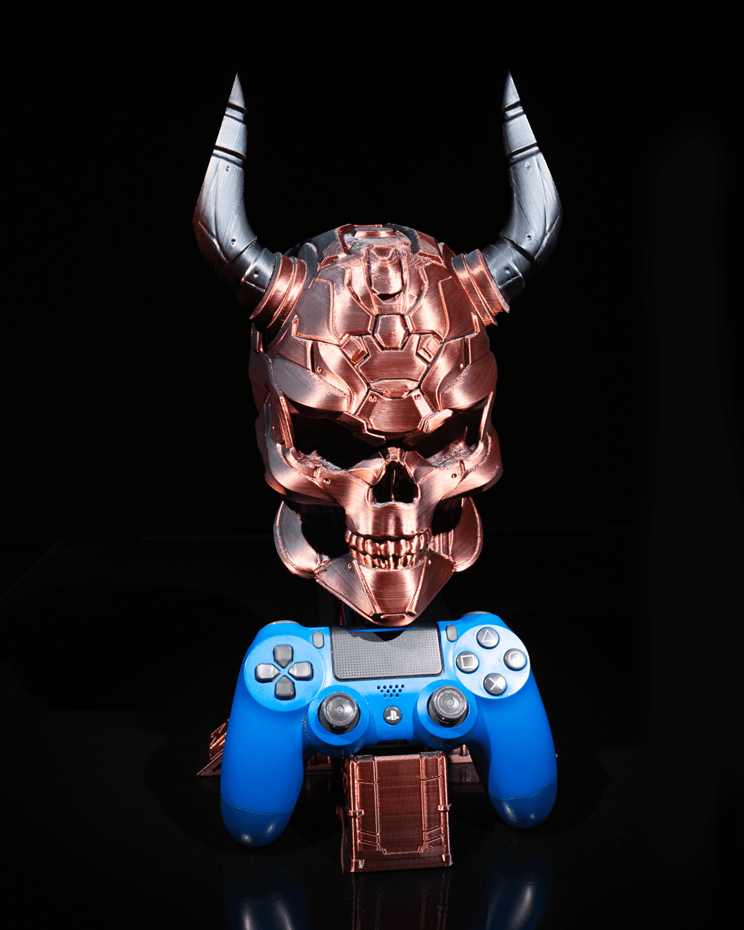 Sci-fi Skull Controller & Headphone Holder