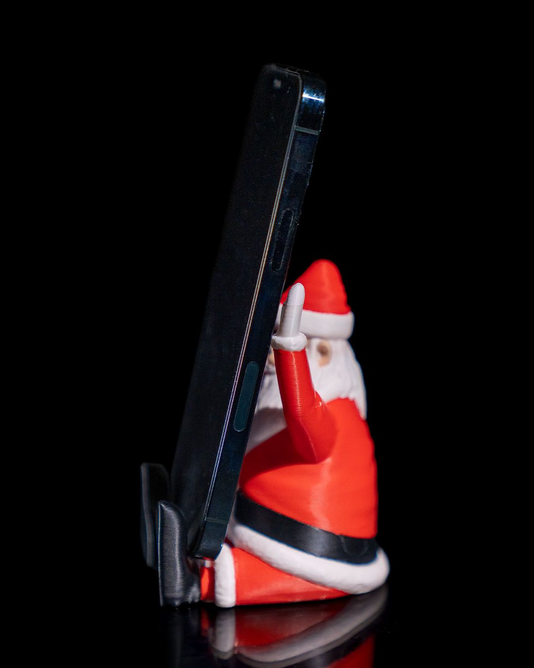 Supportive Santa Phone Holder